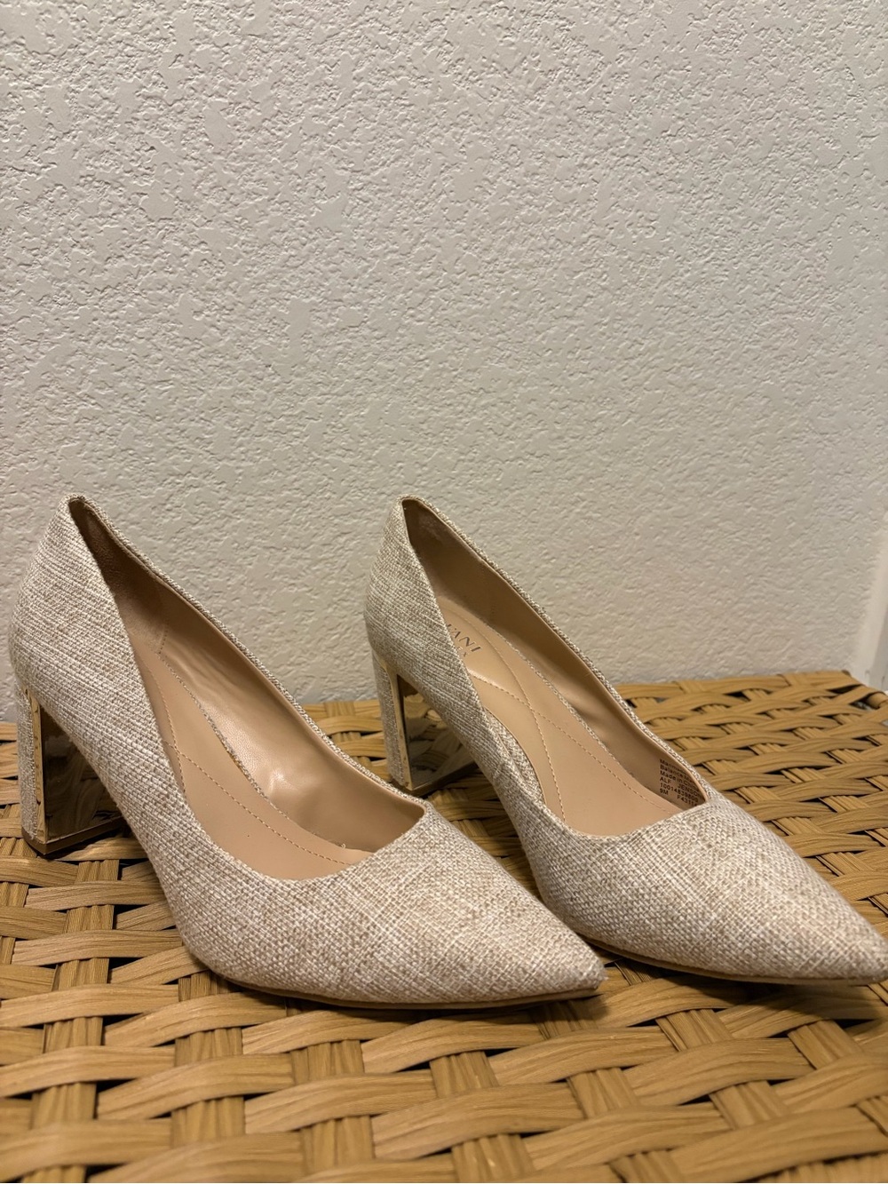 Alfani Mirror and Tweed Heel - Picture 2 of 7